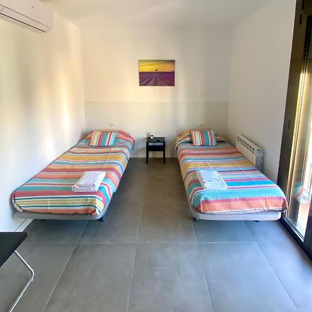 Hostal La Masia Manresa Eksteriør bilde